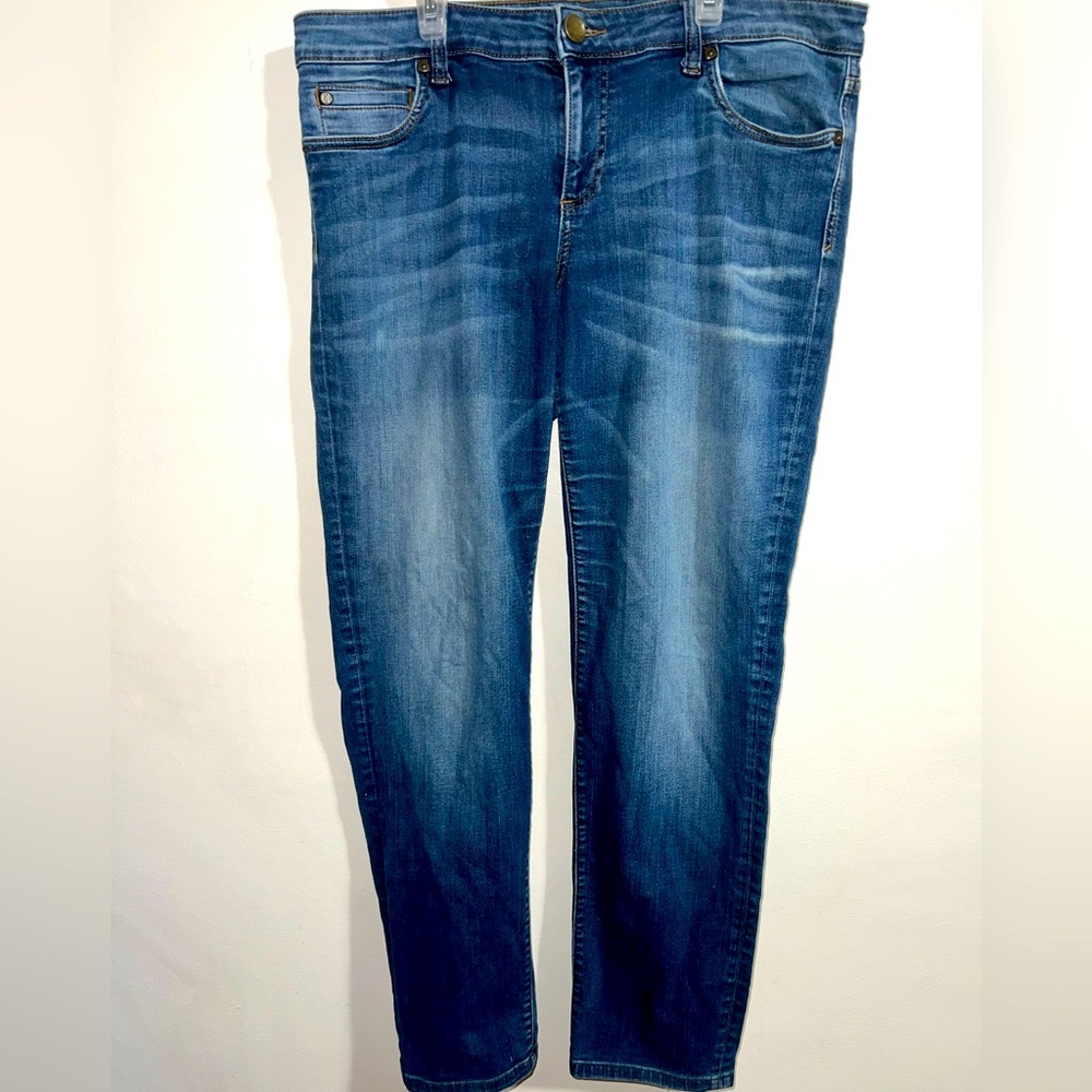 women’s jeans